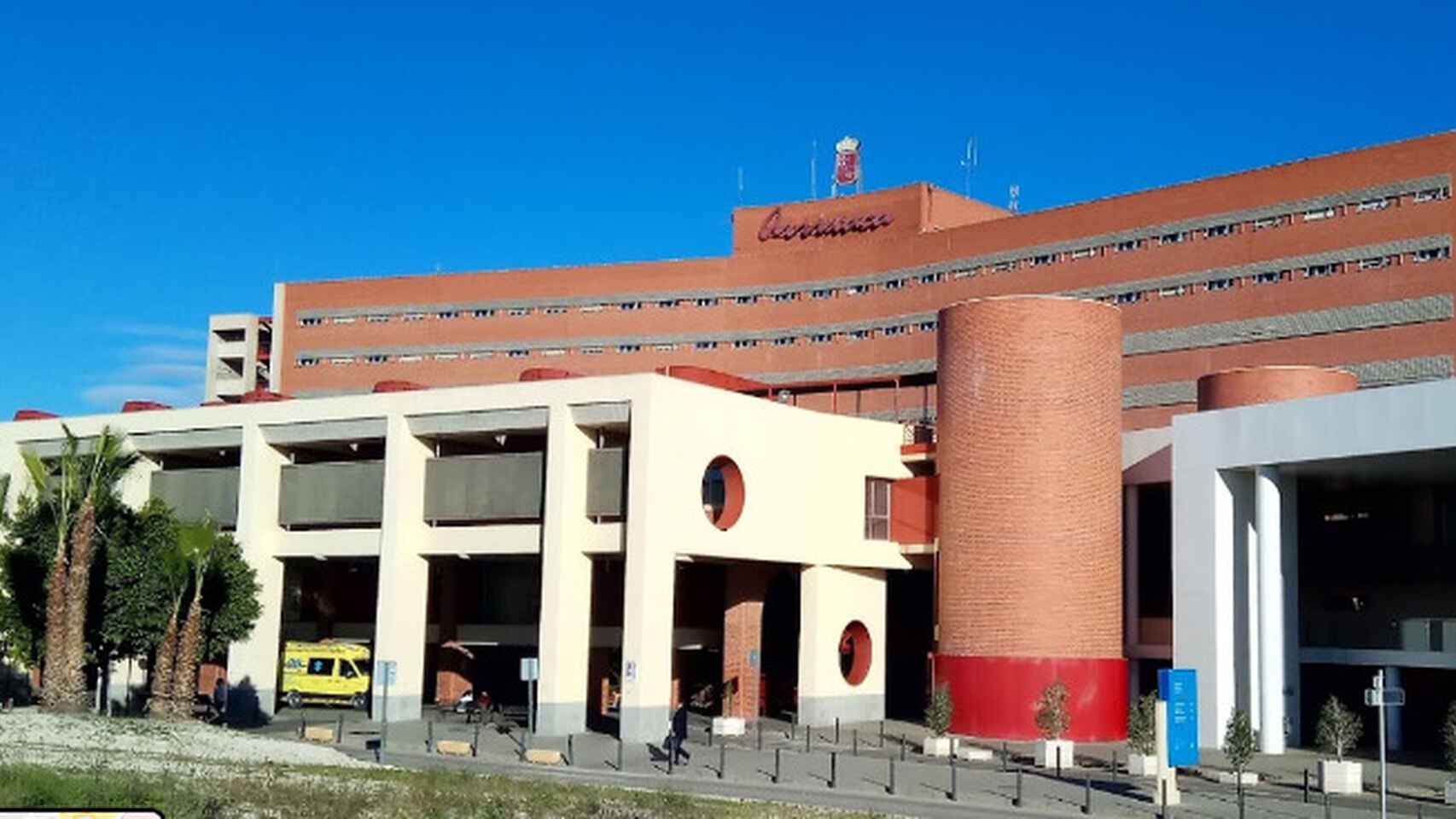 Panorámica del Hospital Virgen de la Arrixaca de Murcia donde el bebé estuvo ingresado.