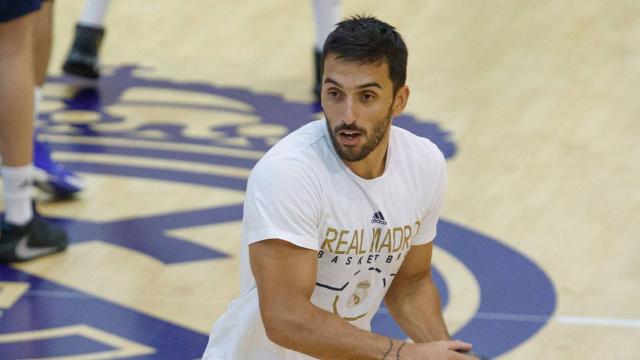 Campazzo durante el entrenamiento del Real Madrid