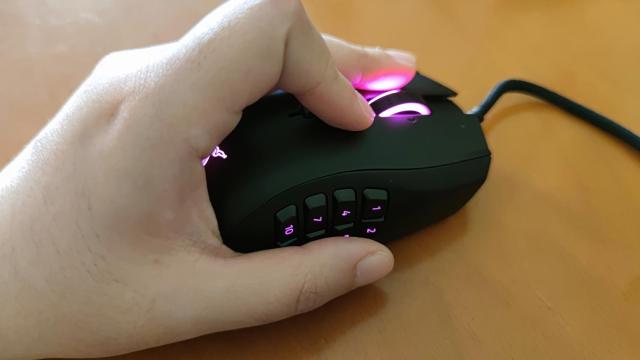 Razer Noga para zurdos