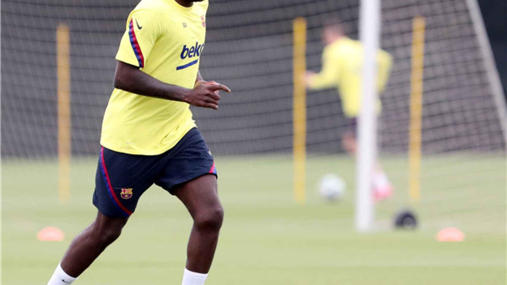 Umtiti, durante un entrenamiento del FC Barcelona