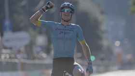 Fuglsang celebra su victoria en Il Lombardia