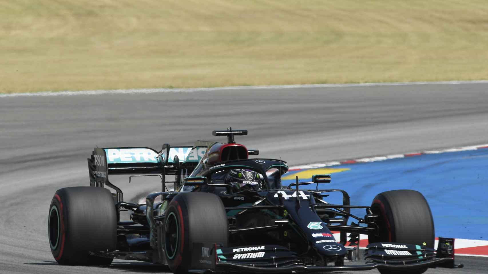 Hamilton durante el Gran Premio de España