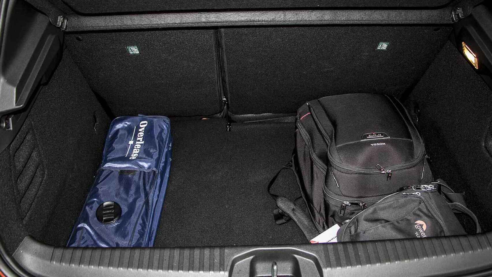 Imagen del maletero del Renault Clio.