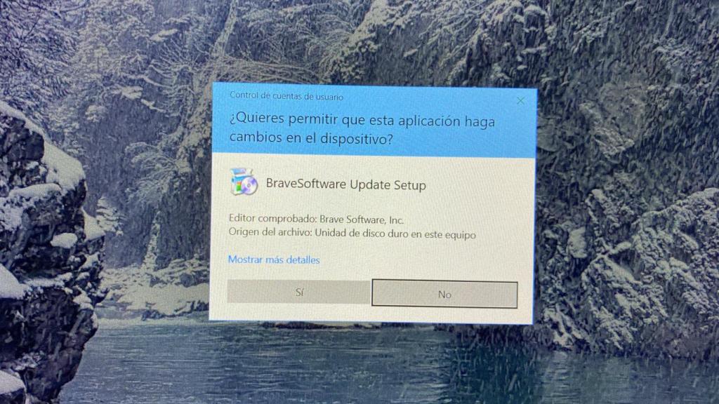 Mensaje de Windows al instalar un programa, mostrando quién lo ha firmado