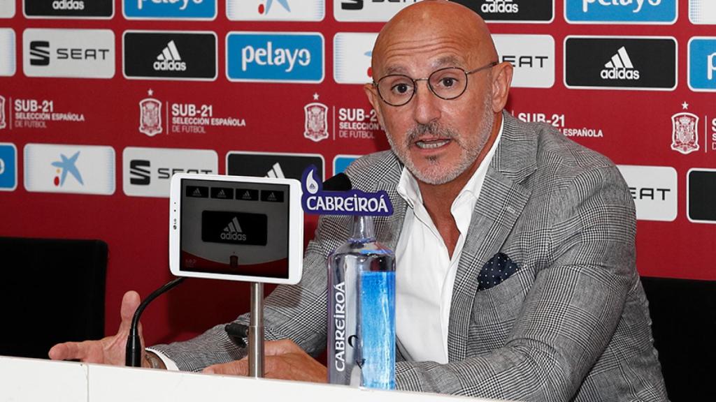 Riqui Puig lidera la lista de Luis de la Fuente para la Selección Riqui Puig lidera la lista de Luis de la Fuente para la Selección