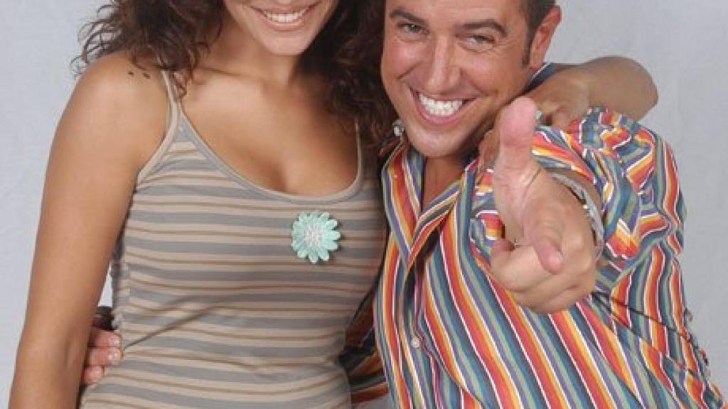 Víctor Sandoval y Patricia Pérez, presentadores de 'Mama Mía'.
