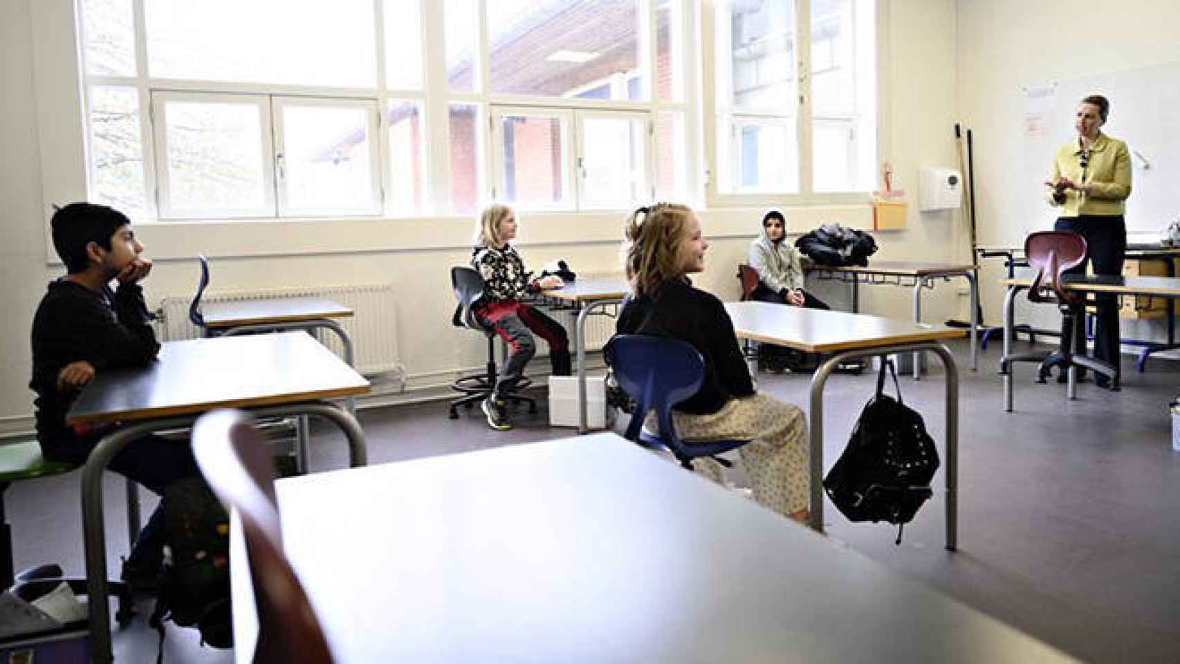 FOTO: Imagen de una clase reducida en Dinamarca.
