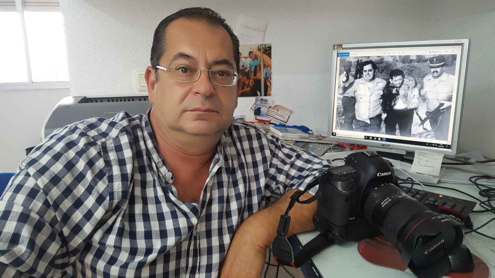 Brígido Fernández, fotógrafo del diario Hoy, tomó la histórica foto de la detención de Antonio Izquierdo.