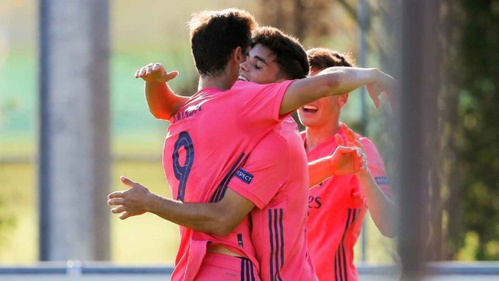 El Real Madrid celebra el tanto ante el Salzburgo en las semis de la Youth League