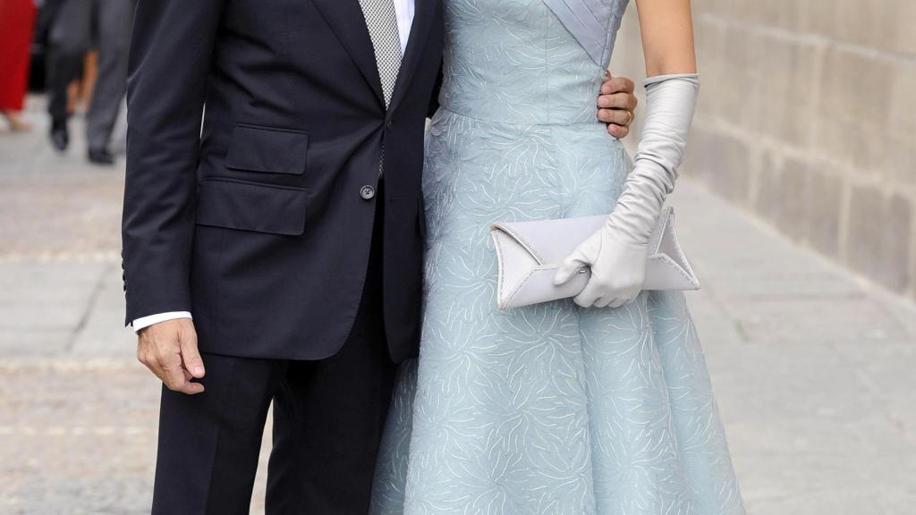 Enrique Ponce y Paloma Cuevas, en la boda de Miguel Ángel Perera y Verónica Gutiérrez.