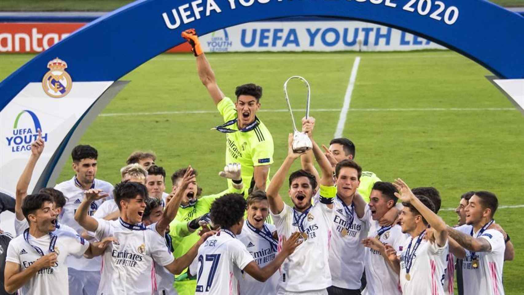 El Juvenil A del Real Madrid levanta la UEFA Youth League 2019/2020