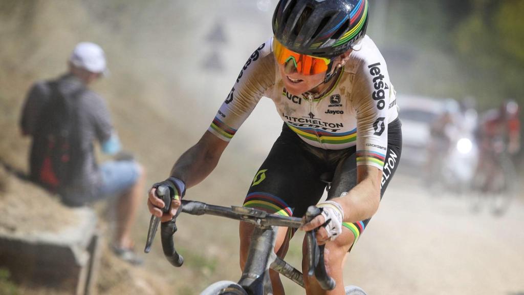 Van Vleuten, una ciclista todoterreno