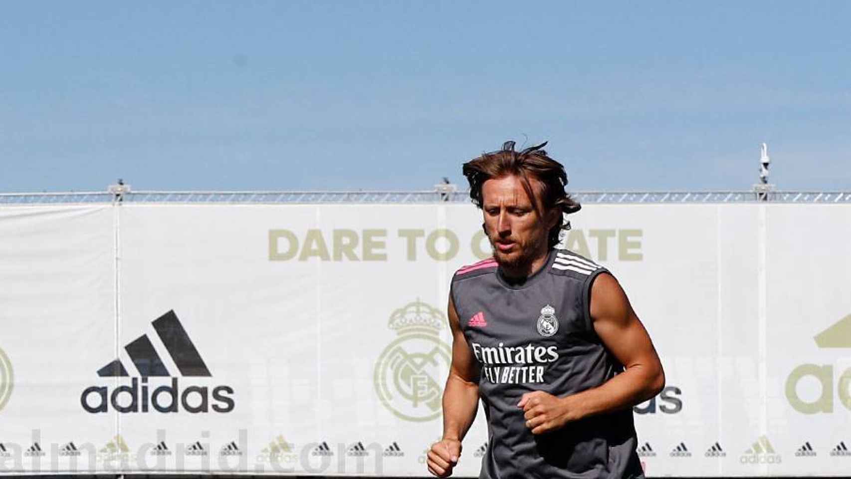 Karim Benzema y Luka Modric en el primer entrenamiento del Real Madrid