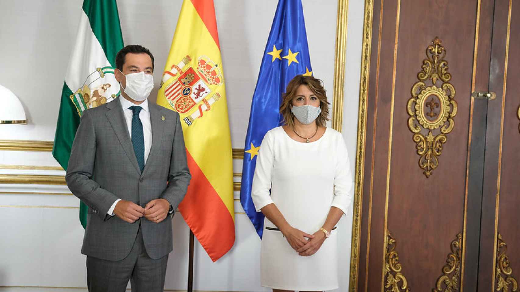 El presidente de la Junta de Andalucía, Juanma Moreno, se reúne con la secretaria general del PSOE, Susana Díaz.