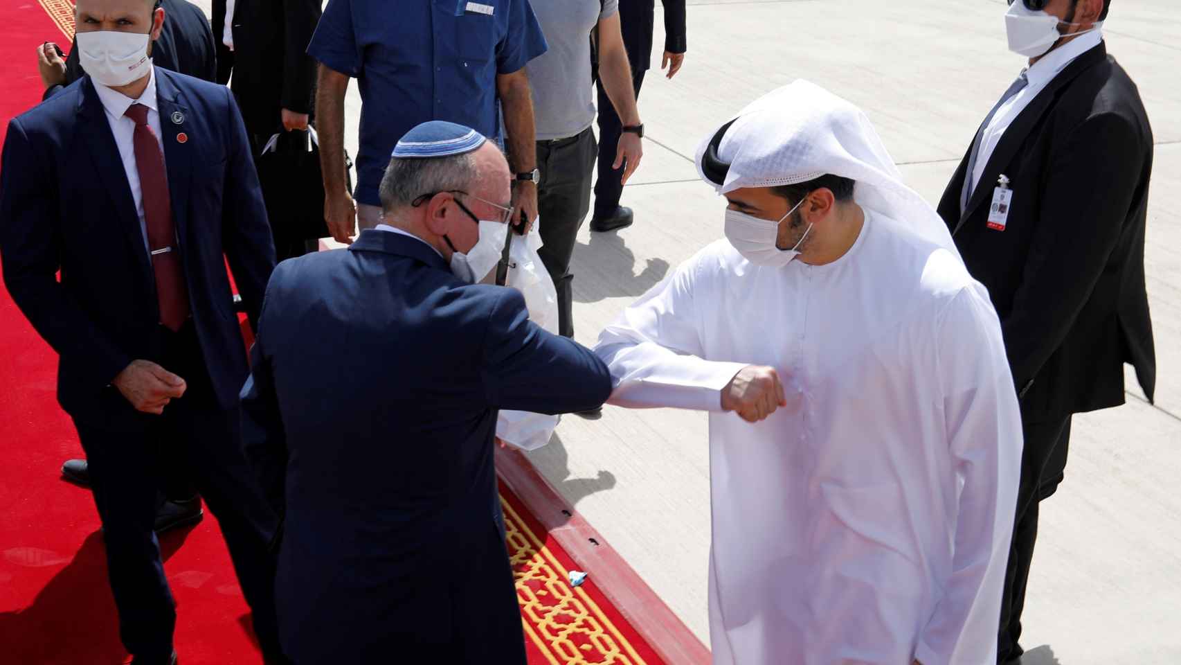 Ben-Shabbat a su llegada a Emiratos.