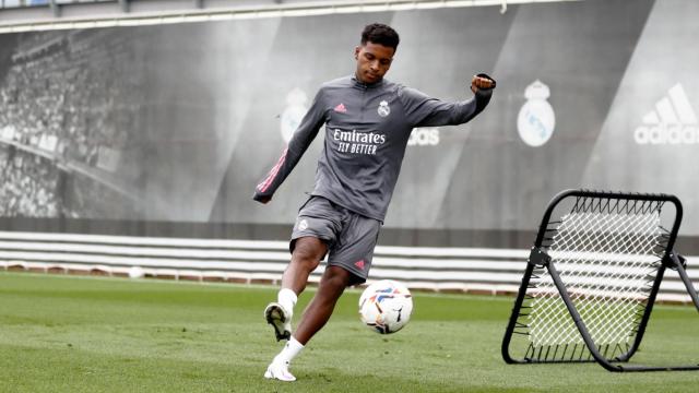 Rodrýgo durante un entrenamiento del Real Madrid