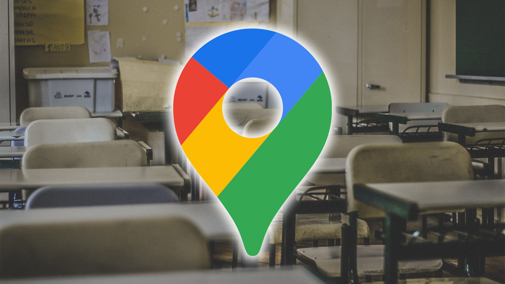 Logo de Google Maps en un aula.