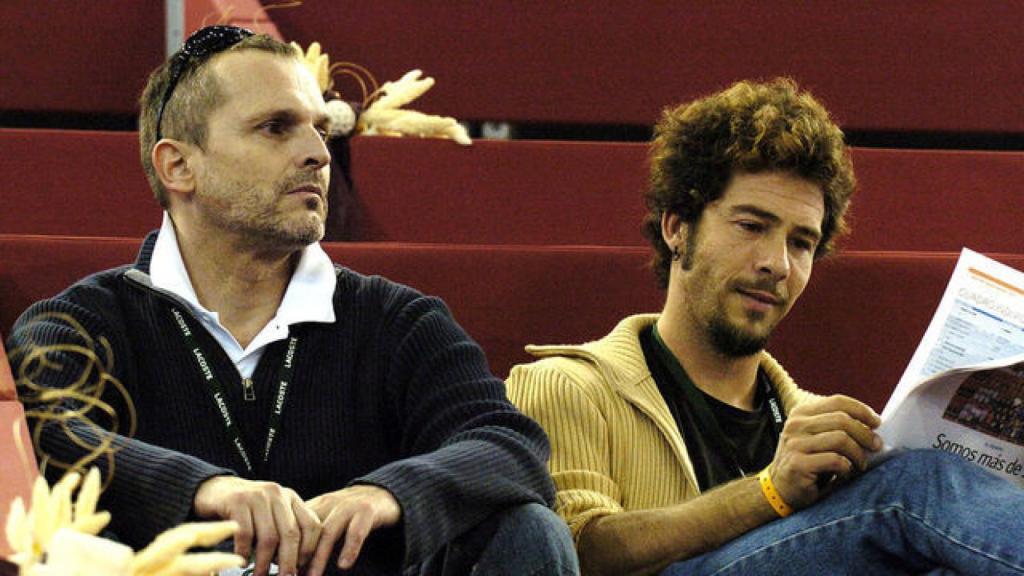 Miguel Bosé y Nacho Palau lucharán por el bienestar de sus hijos en el juicio del próximo octubre.