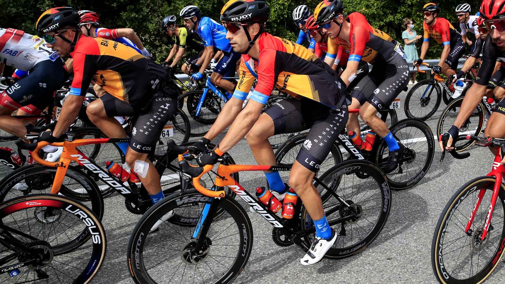 Mikel Landa en el pelotón del Tour de Francia