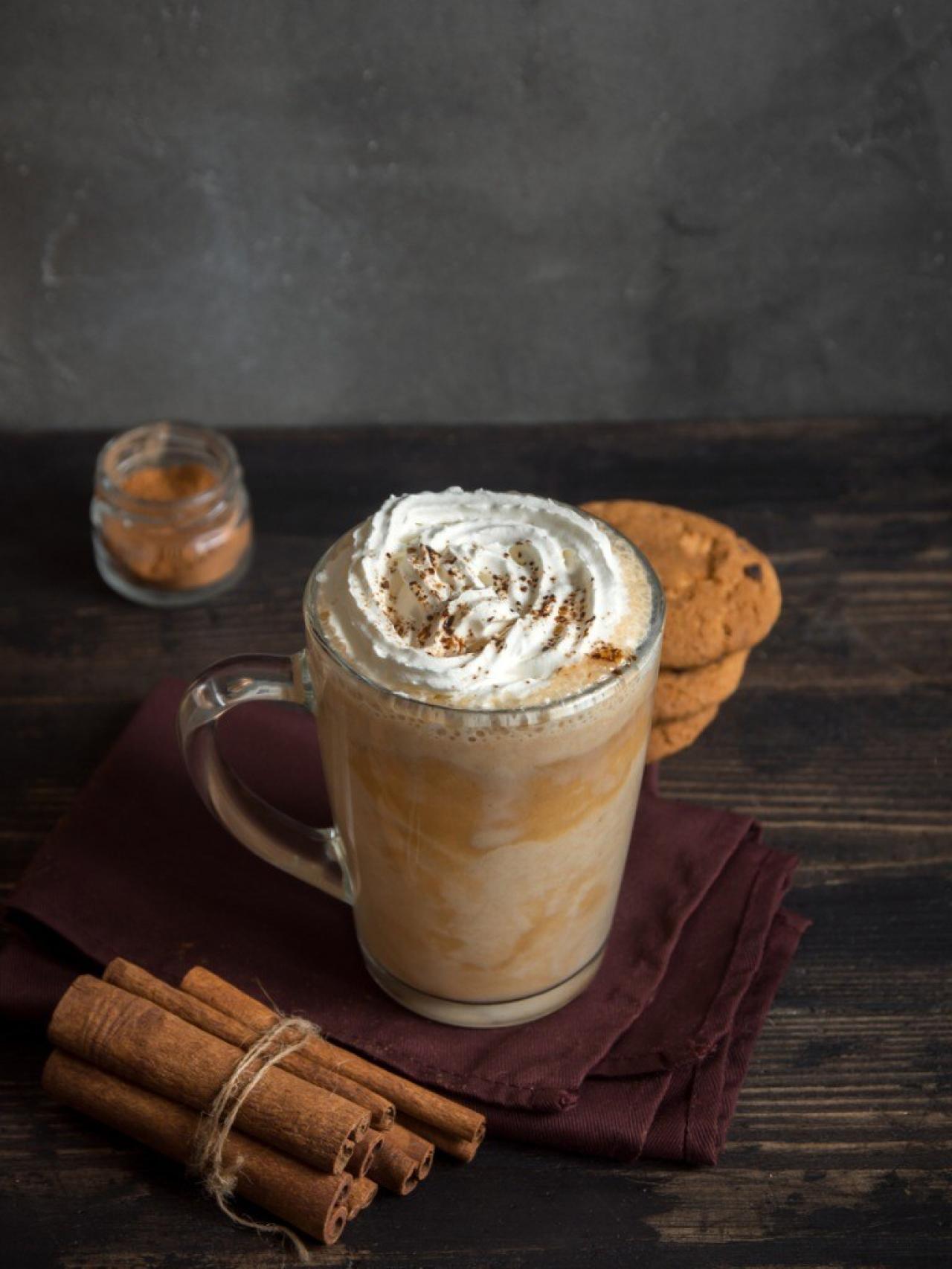 Café de calabaza o Pumpkin Spice Latte como el de Starbucks