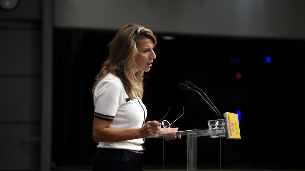 La ministra de Trabajo y Economía Social, Yolanda Díaz, tras la reunión con representantes del ámbito laboral y empresarial.