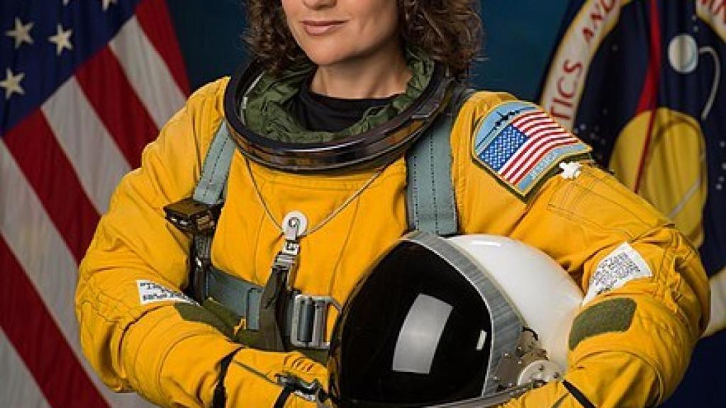 Jessica U. Meir.