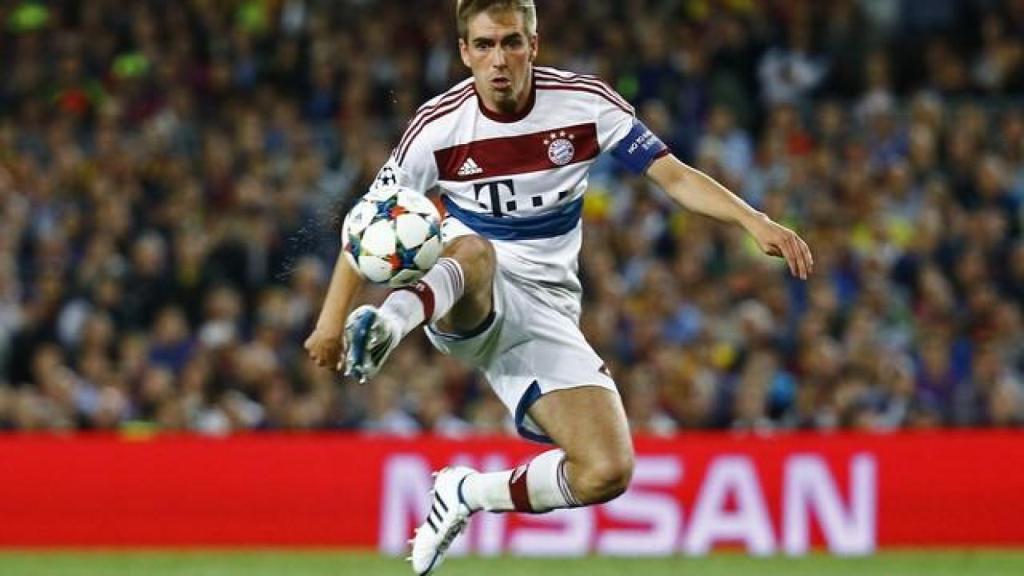 Lahm durante un partido con el Bayern