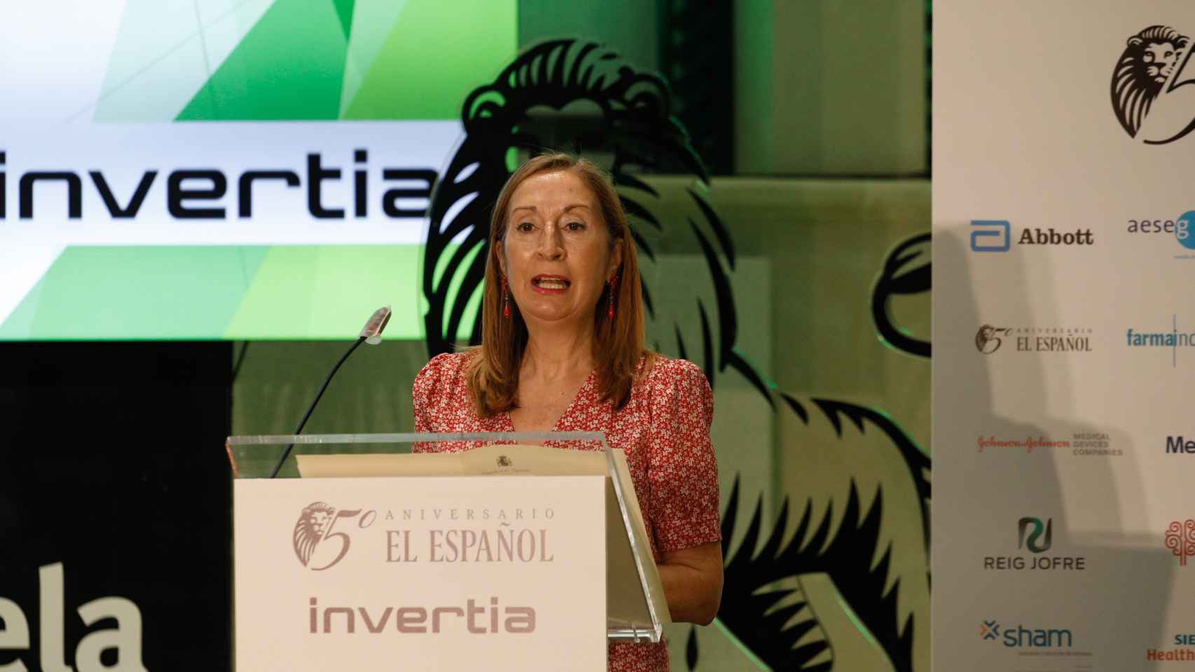 Ana Pastor, vicepresidenta segunda del Congreso y diputada del Partido Popular, durante su intervención en el Observatorio de la Sanidad de EL ESPAÑOL.