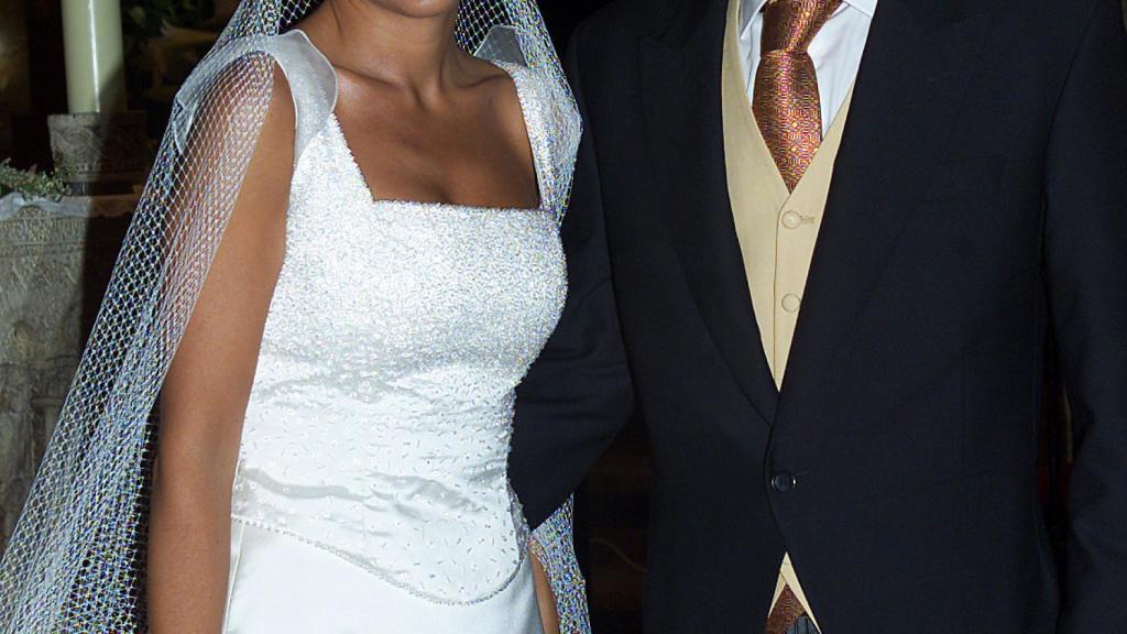Carmen Alcaye y su marido, Eduardo Primo, durante su boda en el año 2003.