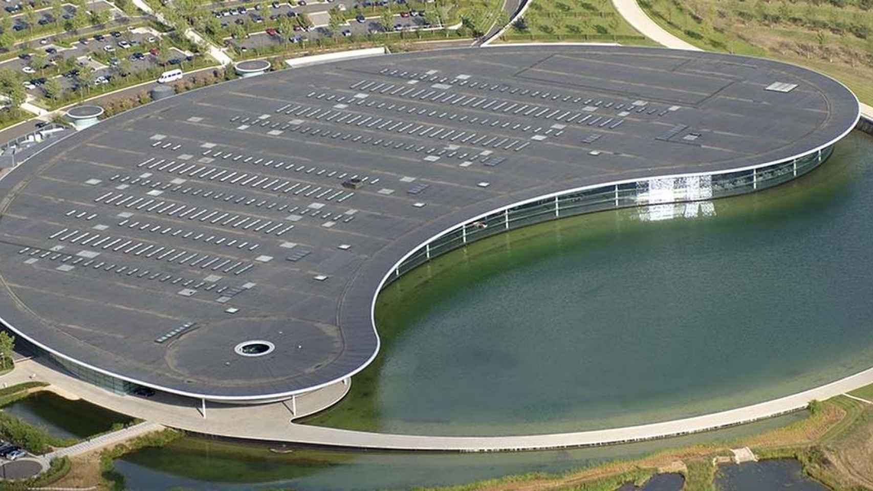 Vista aérea del McLaren Technology Centre