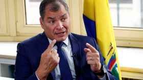 El expresidente ecuatoriano, Rafael Correa, durante una entrevista en Bruselas.