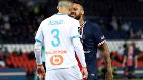 Alvaro González y Neymar Jr, durante el PSG - Olympique de Marsella