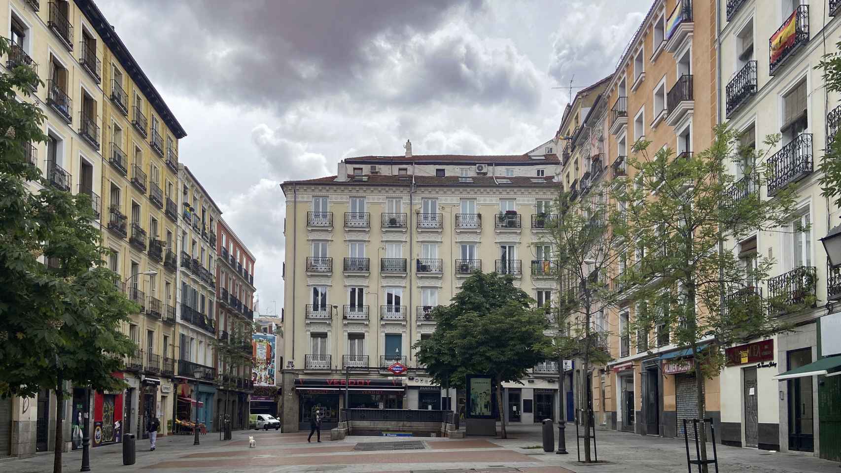 Plaza de Chueca (Madrid) vacía en el día 61 del estado de alarma-