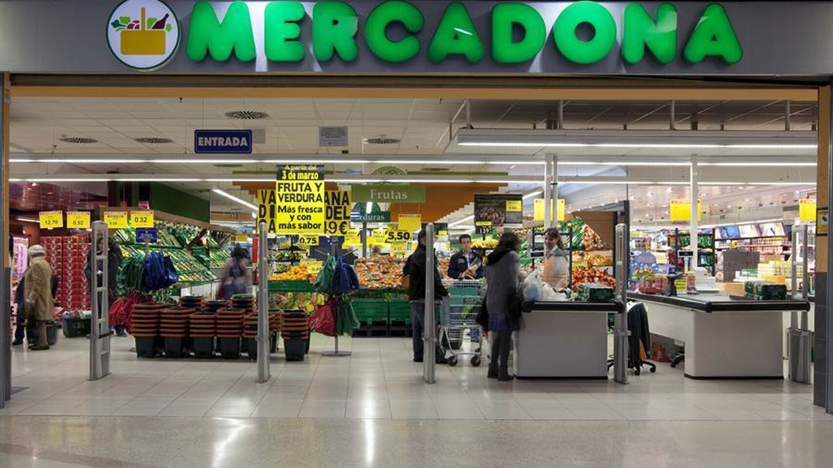 Interior de un supermercado Mercadona.