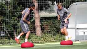 Isco Alarcón y Martin Odegaard, durante un entrenamiento del Real Madrid
