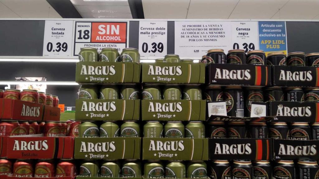 Varios tipos de la cerveza Argus, la marca blanca de esta bebida comerciada en Lidl.