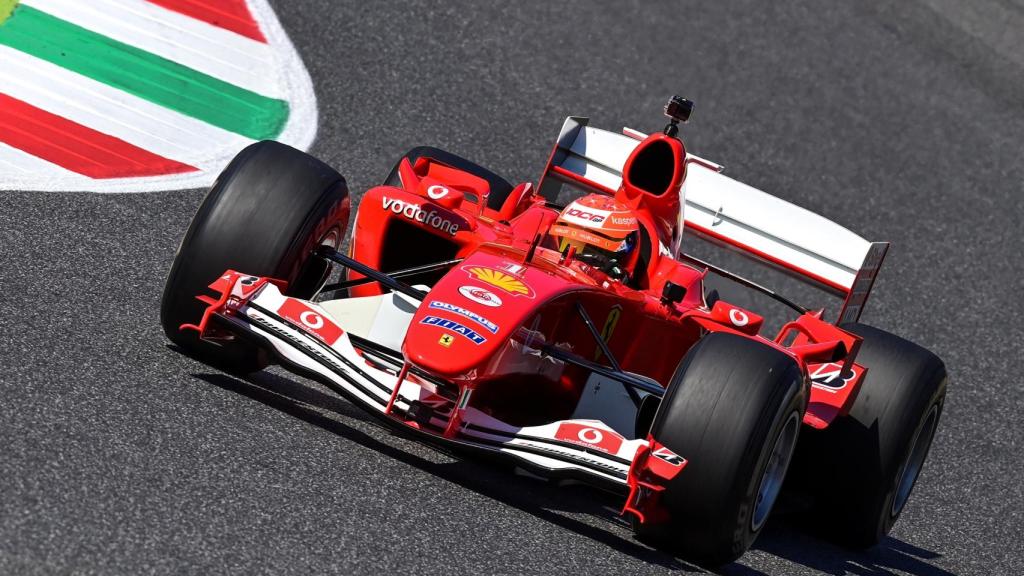 Mick Schumacher pilotando el F2004 en Mugello