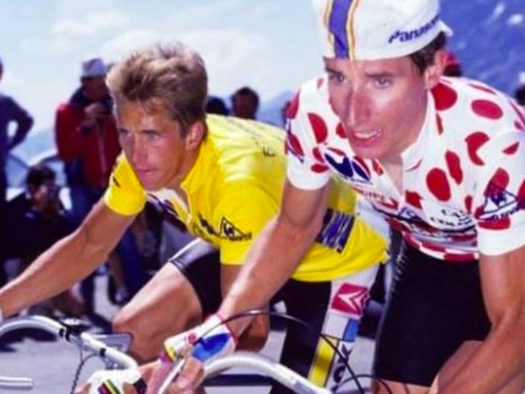Robert Millar con el maillot de la montaña del Tour