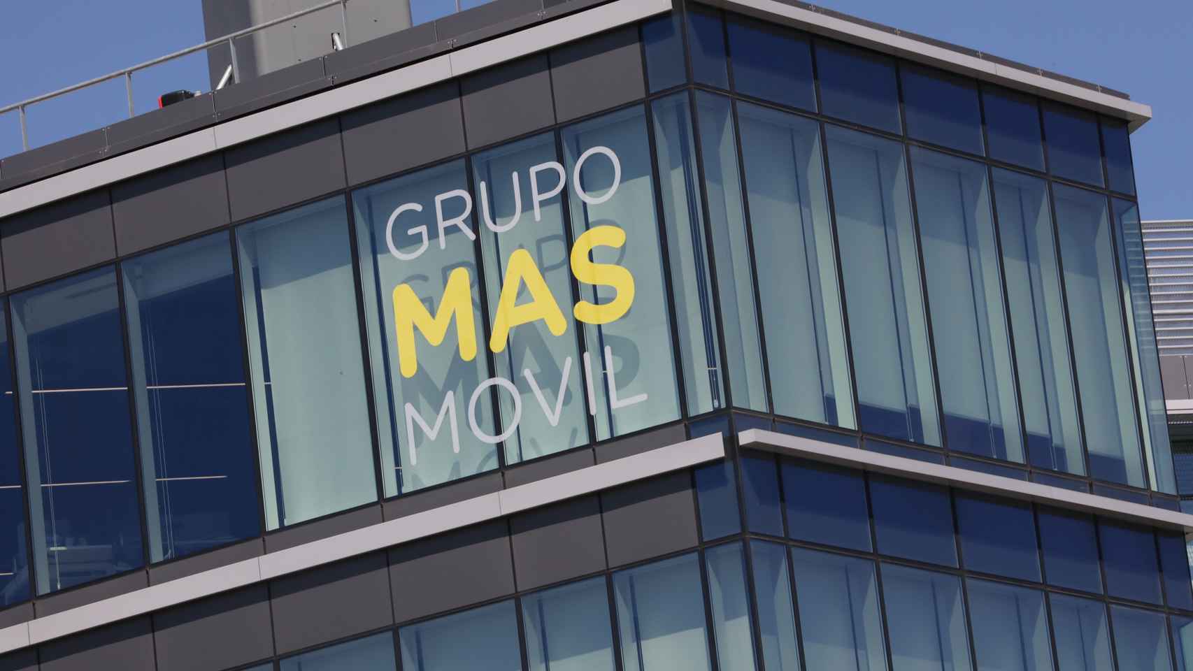 Fachada de la sede de MásMovil en Madrid.