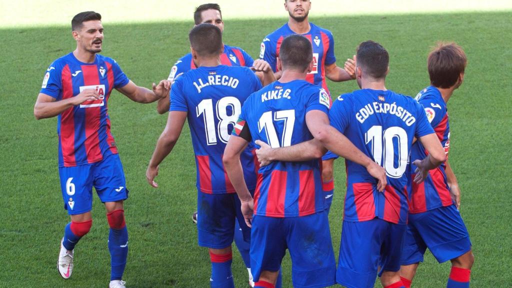 El Eibar celebra su gol ante el Villarreal