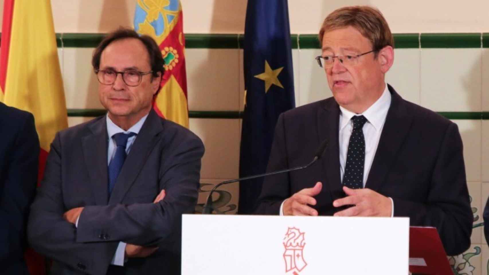 Vicent Soler, consejero de Hacienda, y Ximo Puig, presidente de la Generalitat Valenciana. EE