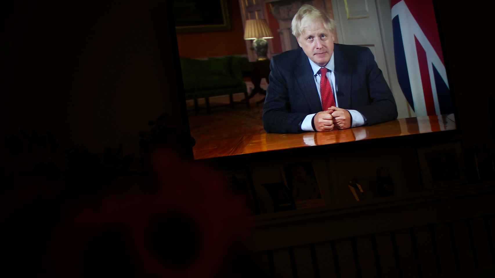 Boris Johnson durante su mensaje televisado a los ciudadanos británicos.
