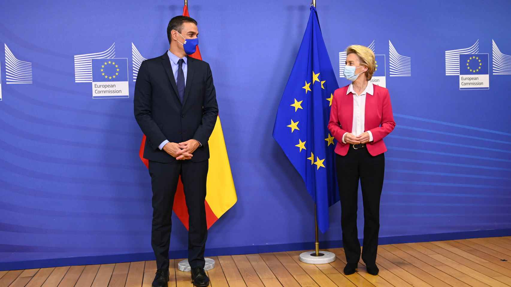 Pedro Sánchez, presidente del Gobierno, y Ursula von der Leyen, presidenta de la Comisión Europea, en Bruselas.