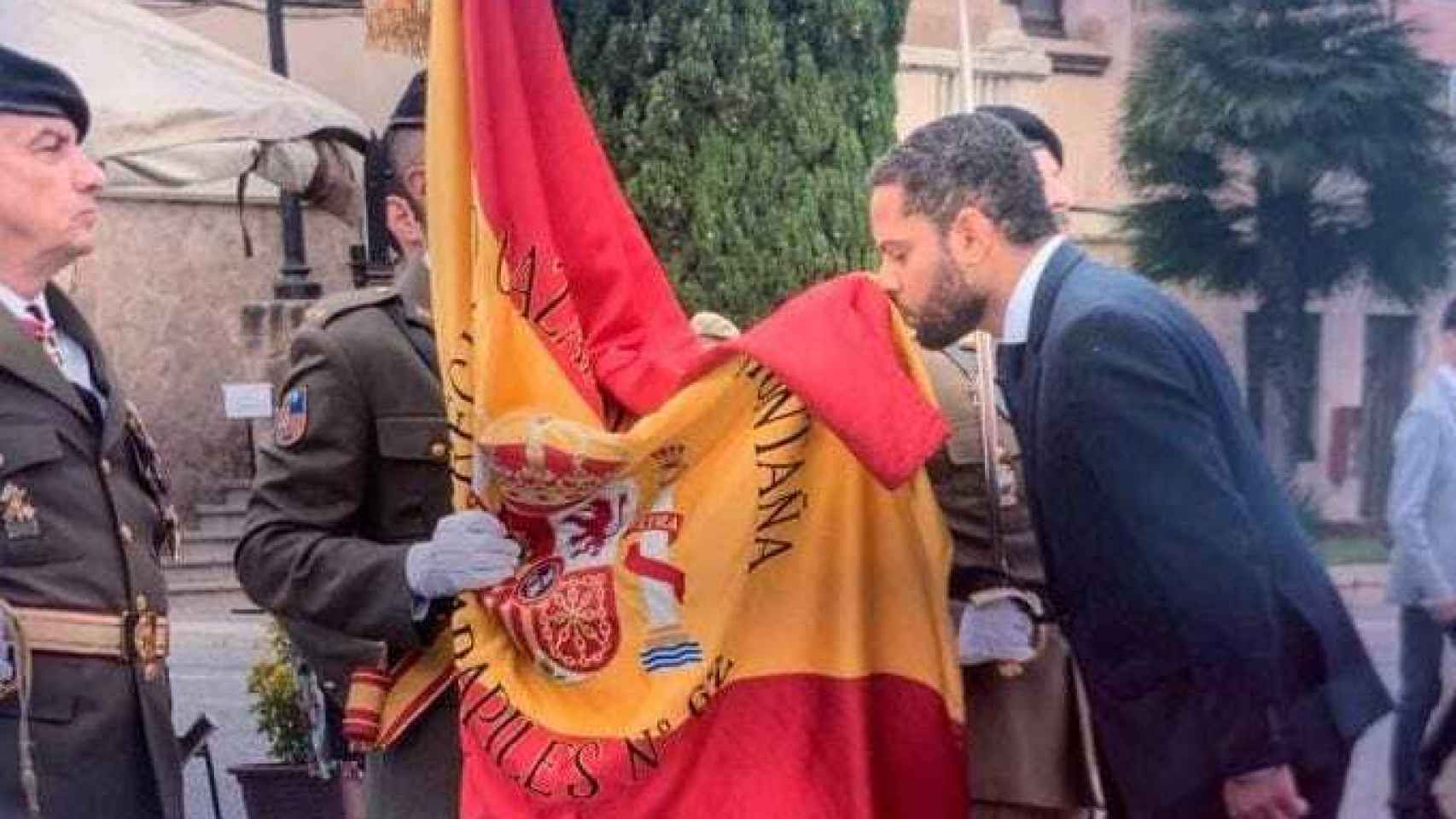 Ignacio Garriga jurando bandera