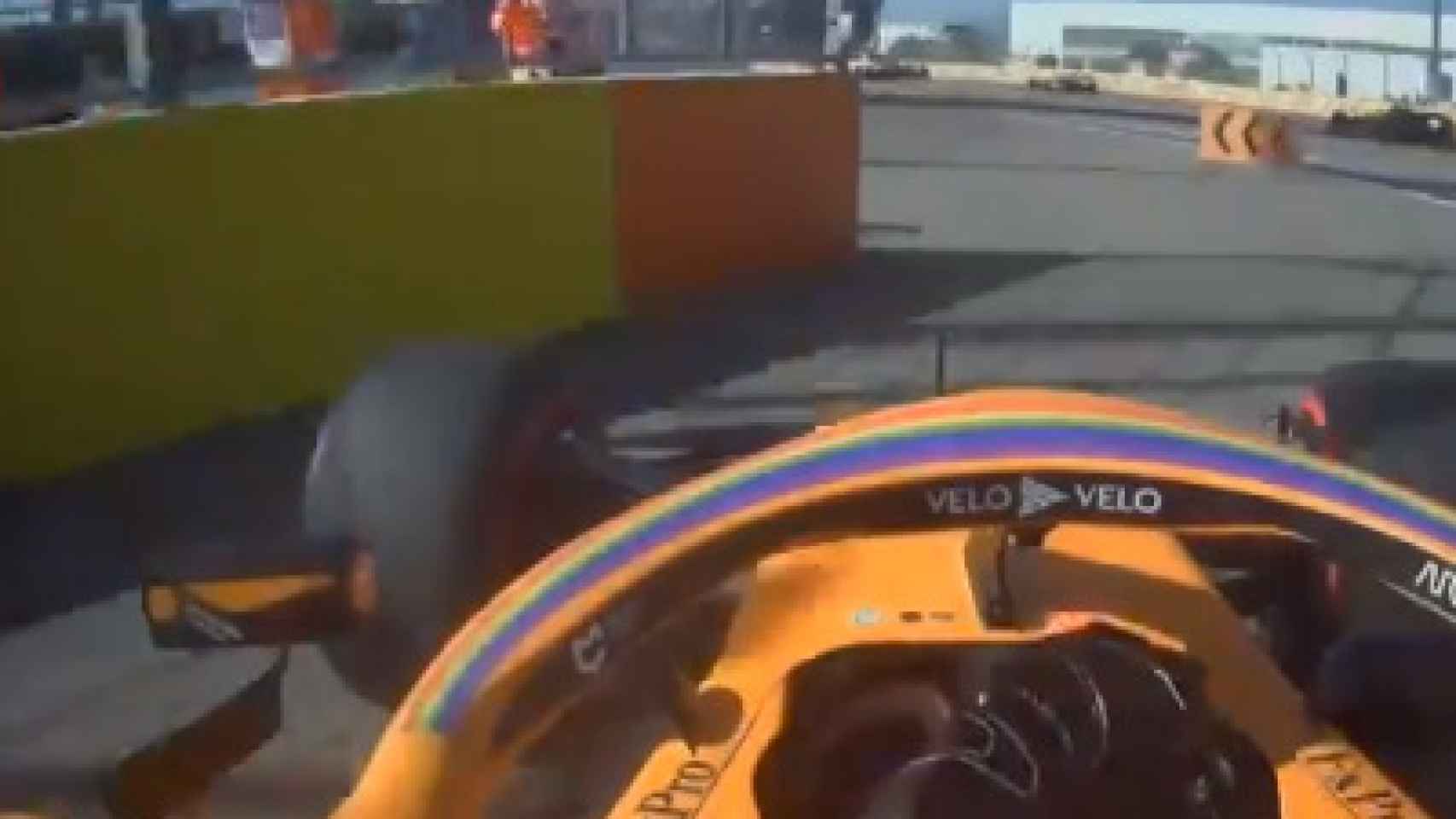 Nuevo accidente de Carlos Sainz que le obliga a abandonar el GP de Rusia