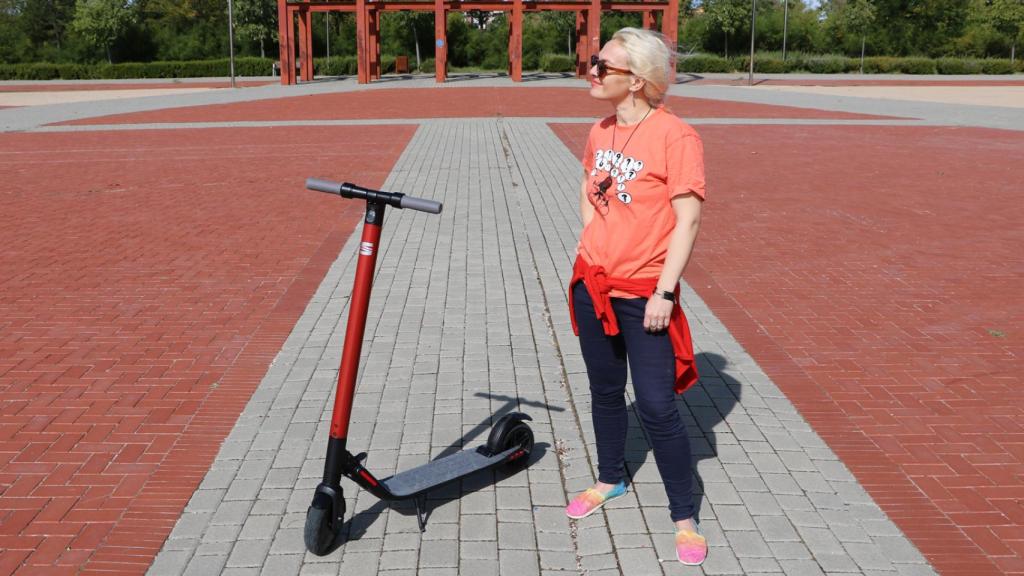 El primer patinete de Seat tiene un precio de 449 euros.