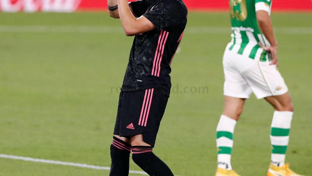 Fede Valverde celebra su gol en el Betis - Real Madrid de la jornada 3 de La Liga