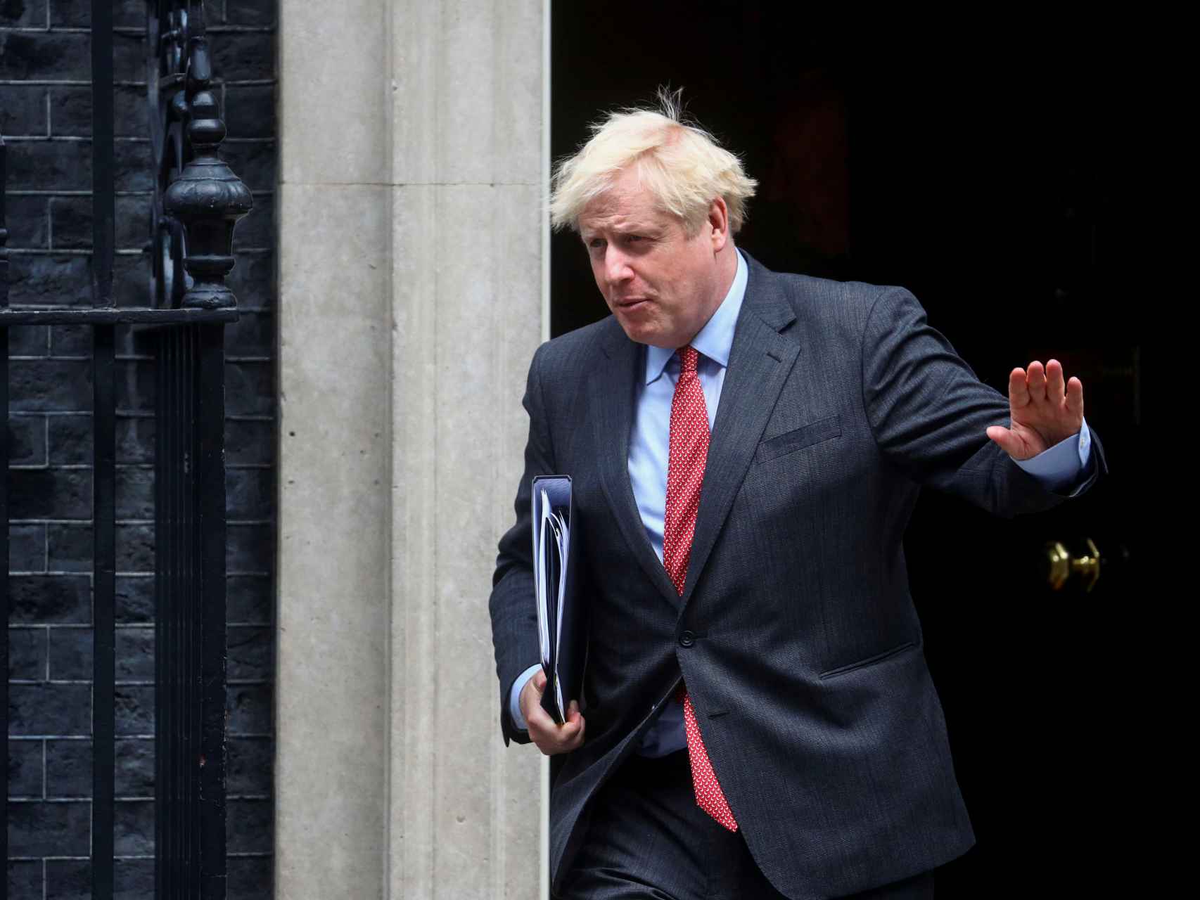 Boris Johnson desoye el ultimátum de Bruselas y mantiene la ley que se salta el Acuerdo de Retirada