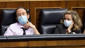 Los vicepresidentes Pablo Iglesias y Nadia Calviño en el Congreso