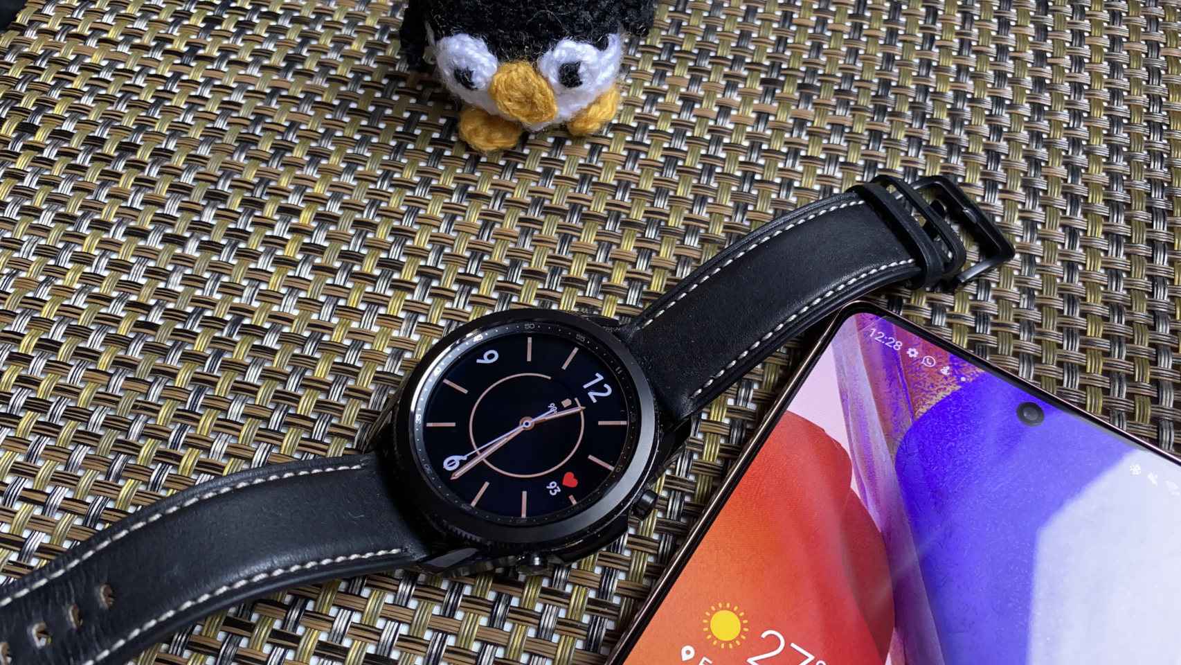 El Samsung Galaxy Watch 3 casa bien con otros productos de la marca coreana